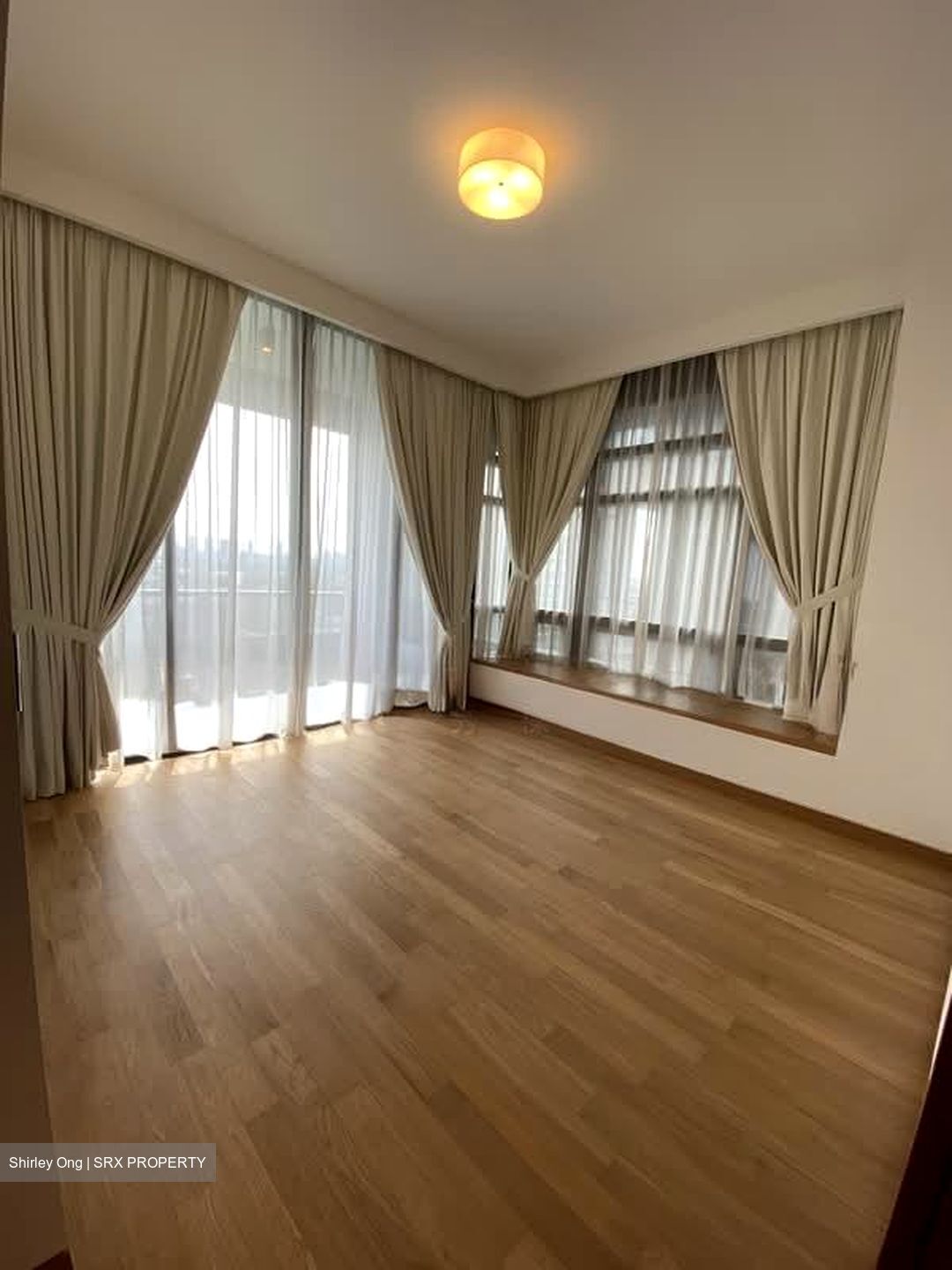 Nouvel 18 (D10), Condominium #542142121